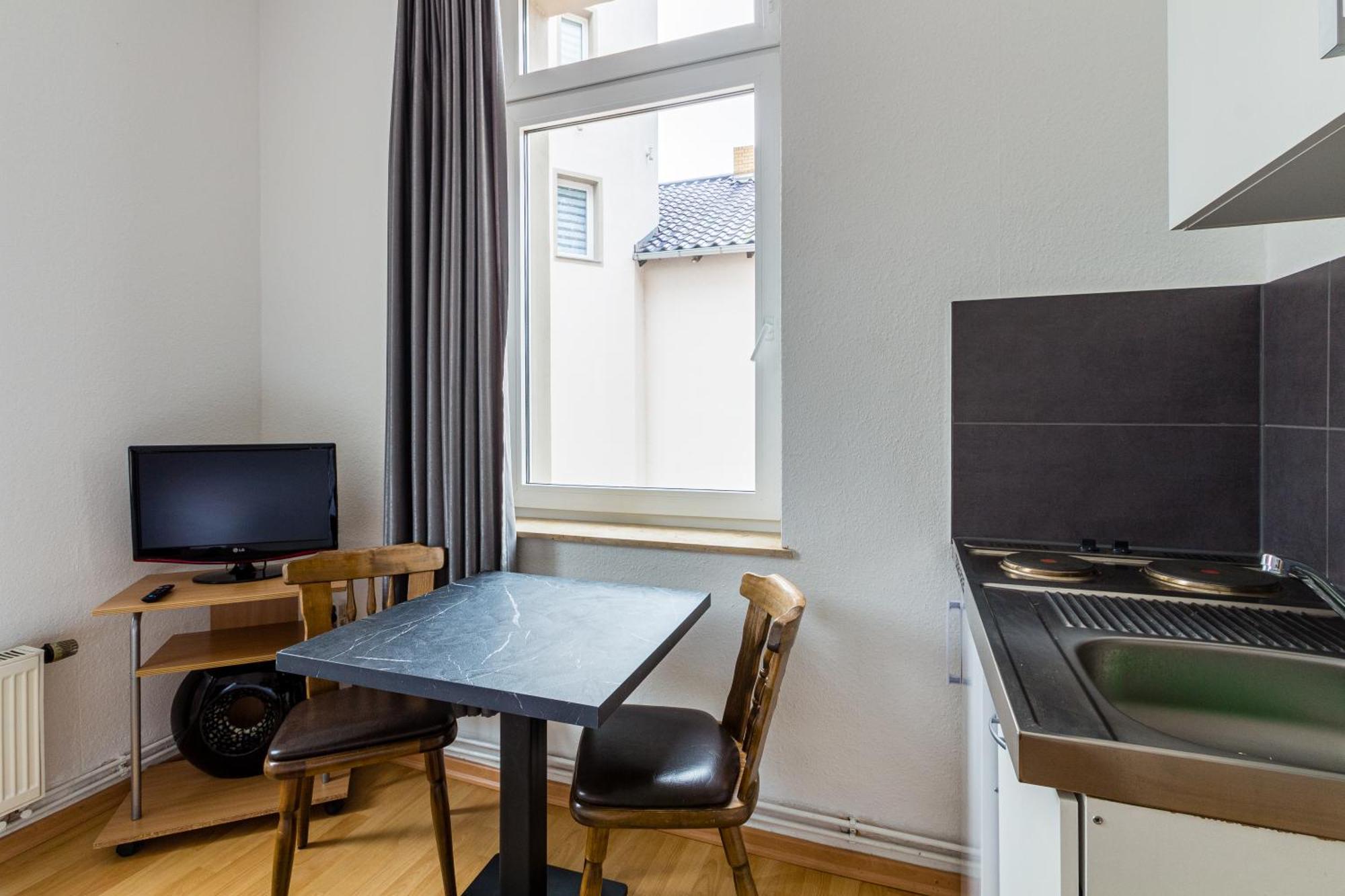 Voyage Pension Leipzig Extérieur photo