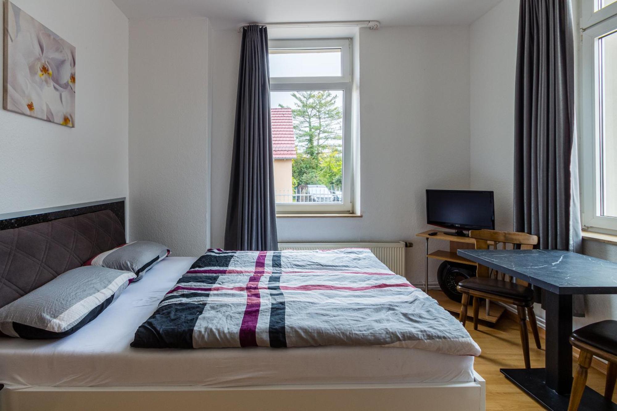 Voyage Pension Leipzig Extérieur photo